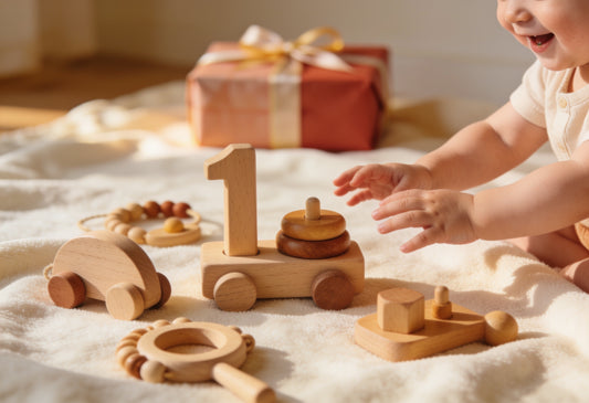Idée cadeau 1 an — jouets d'éveil Montessori en bois