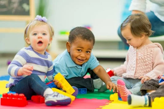 Jouets Non‑Genrés : Favorisez l’Inclusion & la Liberté d’Expression